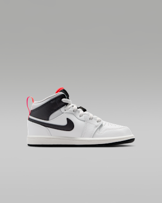 Jordan 1 Mid Younger Kids' Shoes. Nike ID